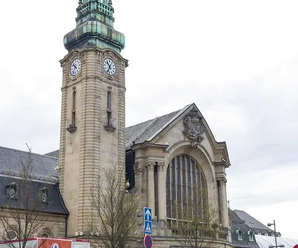 公寓 别墅塞雷纳女王豪华公寓 *