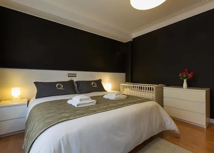 别墅塞雷纳女王豪华公寓