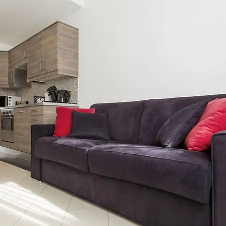 The Queen Luxury - Serena