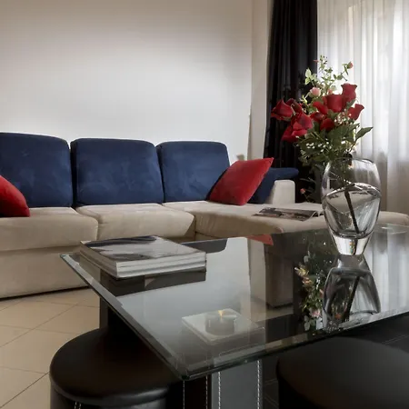 The Queen Luxury - Serena Luxembourg By