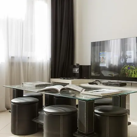 The Queen Luxury - Serena