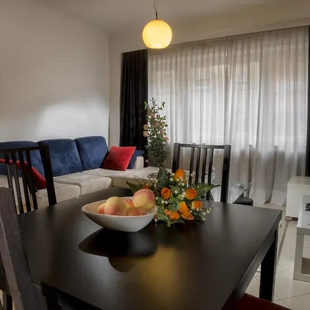 The Queen Luxury - Serena Luxembourg By