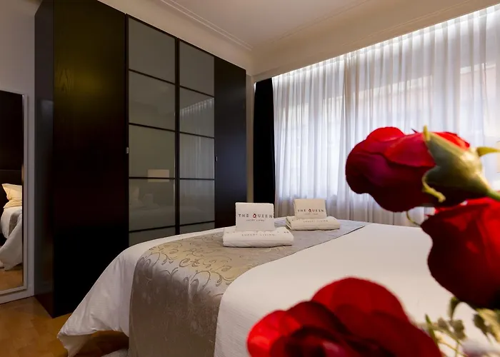 The Queen Luxury - Serena Luxembourg