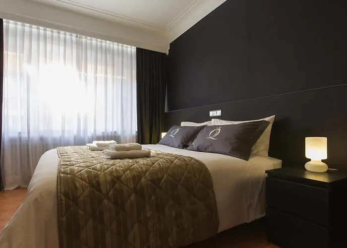 The Queen Luxury - Serena