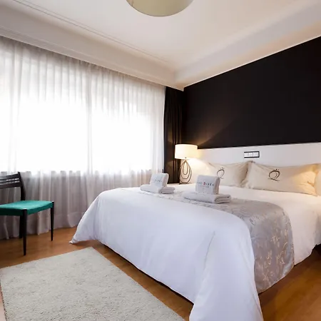 The Queen Luxury - Serena