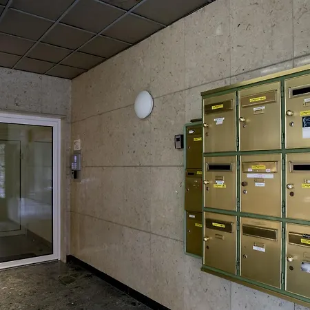 The Queen Luxury - Serena * Luxemburg