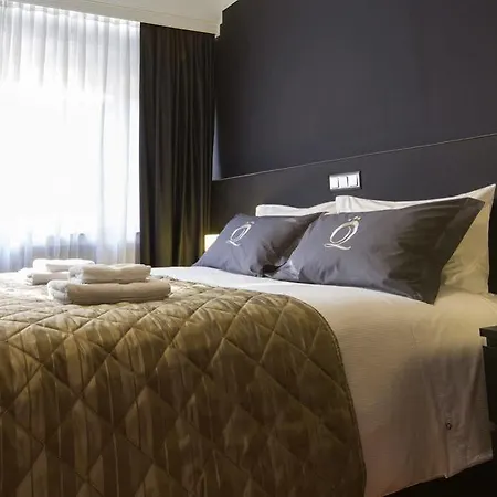 The Queen Luxury - Serena